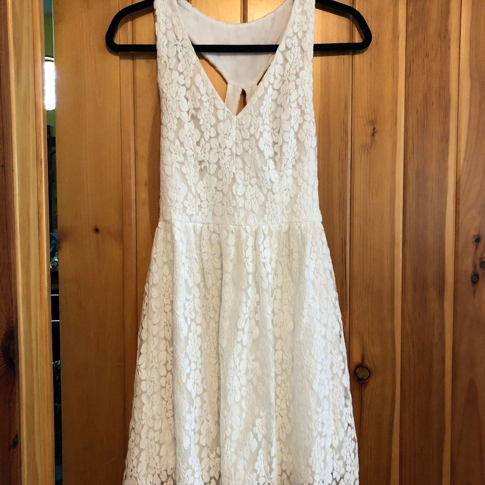 Altar'd State White Lace Sleeveless Dress